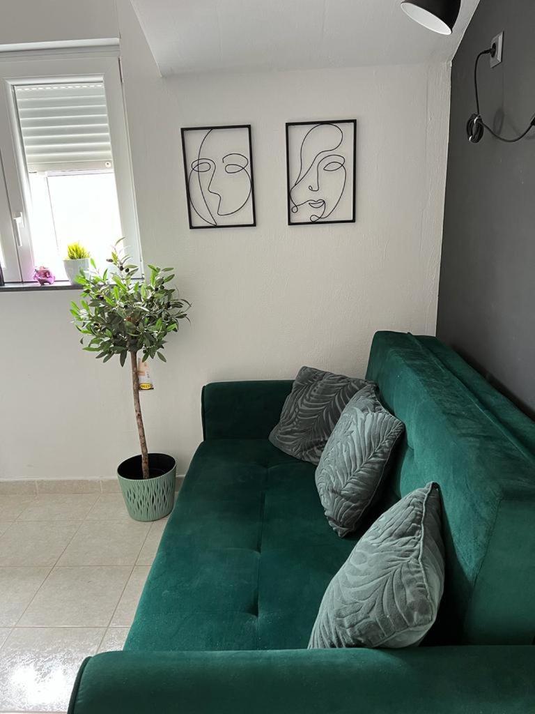 Guerilla Choice Apartment Vodice Luaran gambar